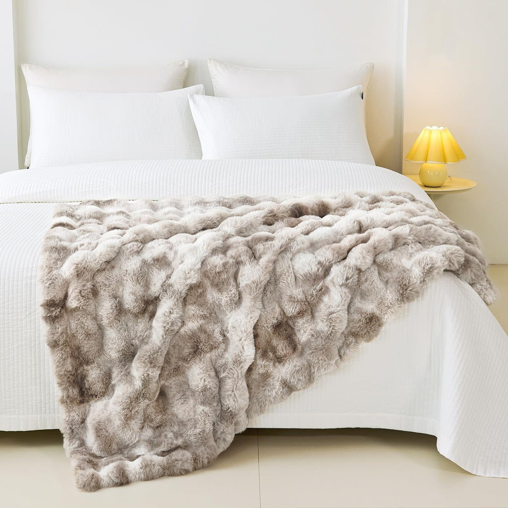 3dgiftroom Faux Rabbit Fur Bubble Throw Blanket 50x60