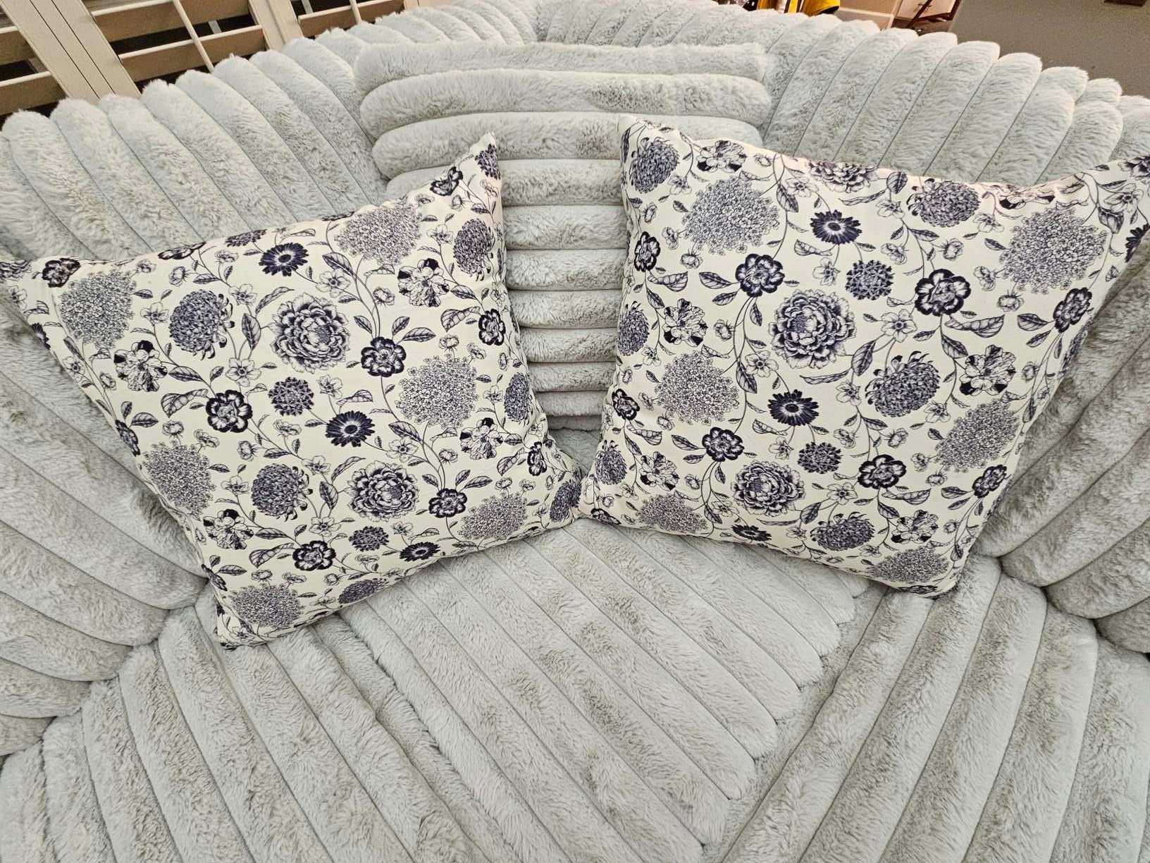 3dgiftroom Cotton Botanical Pillow Covers Set of 2